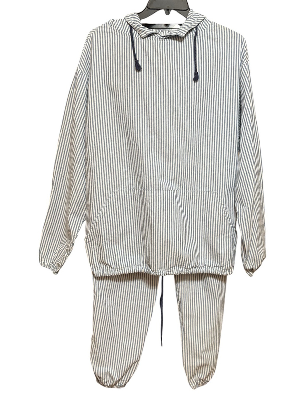 Striped Ankle-Length Pants & Hoodie Set in Blue & White Stripes S /M